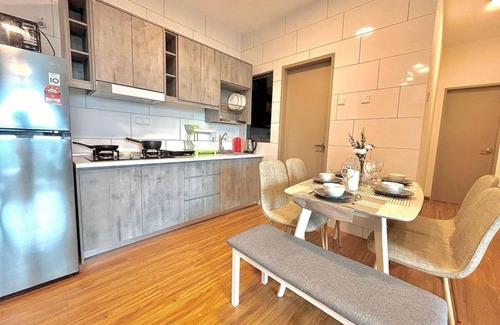Kuala Lumpur House | 100 m² House ∙ 4 bedrooms ∙ 11 guests