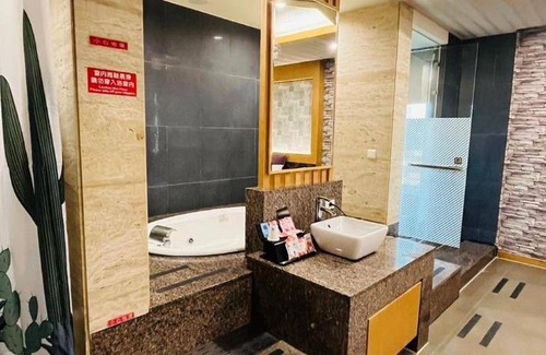 Beitou Hotel | 100 m² Motel ∙ 5 guests
