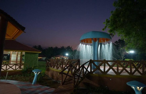 Hyderabad Resort | 104 m² Resort ∙ 10 guests