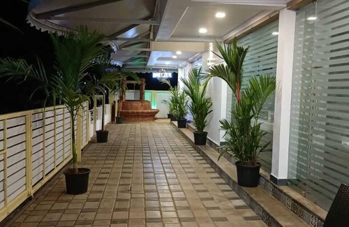 Candolim Hotel | 1040 m² Hotel ∙ 3 guests