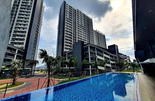 Kajang House | 1080 m² House ∙ 3 bedrooms ∙ 10 guests