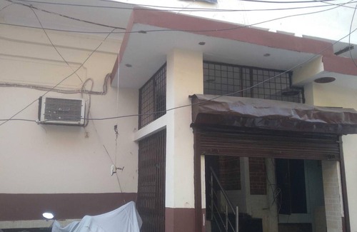 Charbagh Hotel | 11 m² Hotel ∙ 4 guests