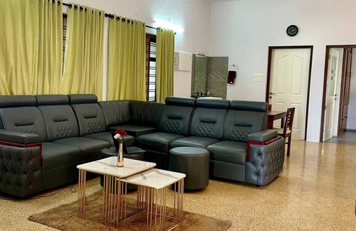 Vazhuthacaud Villa | 110 m² Villa ∙ 3 bedrooms ∙ 6 guests