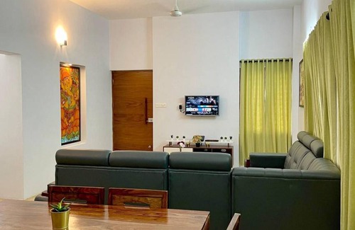 Vazhuthacaud Villa | 110 m² Villa ∙ 3 bedrooms ∙ 6 guests