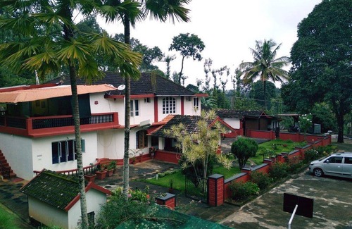 Kutta Villa | 112 m² Villa ∙ 5 bedrooms ∙ 19 guests