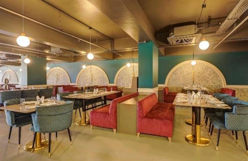 Sayajiganj Hotel | 120 m² Hotel ∙ 10 guests