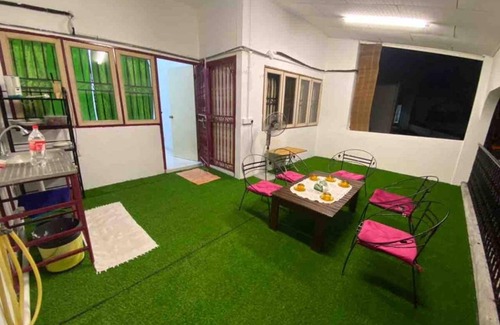 Cheras House | 130 m² House ∙ 5 bedrooms ∙ 11 guests