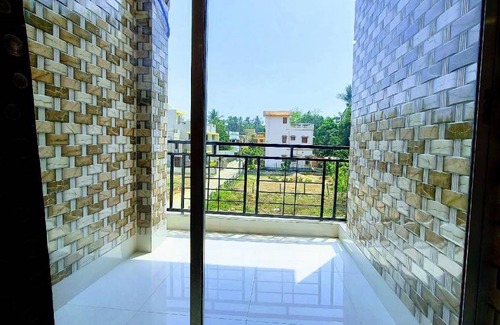 Bolpur House | 1337 m² House ∙ 3 guests