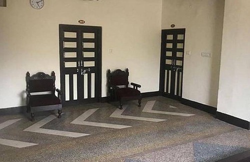 Jaipur District Hotel | 14 m² Hotel ∙ 3 guests