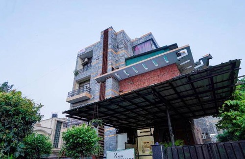 Noida Hotel | 14 m² Hotel ∙ 3 guests