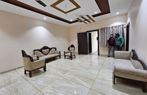 Ujjain House | 140 m² House ∙ 2 bedrooms ∙ 5 guests