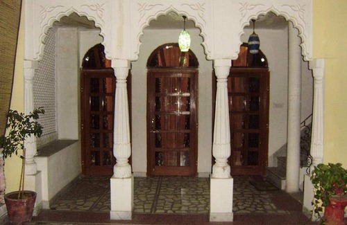 Tonk Phatak Bed & Breakfast | 15 m² Bed and breakfast ∙ 4 guests