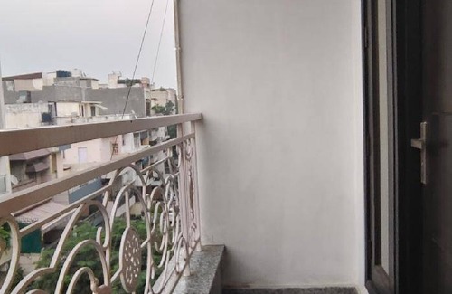 Delhi Apartment | 150 m² Apartment ∙ 3 bedrooms ∙ 6 guests