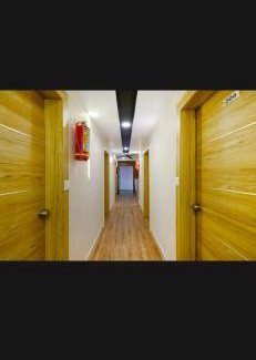 Navrangpura Hotel | 150 m² Hotel ∙ 2 guests