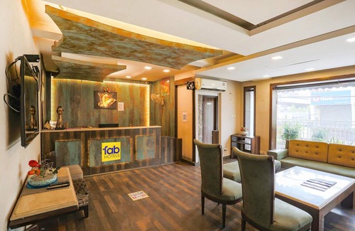 Patel Nagar Hotel | 150 m² Hotel ∙ 2 guests