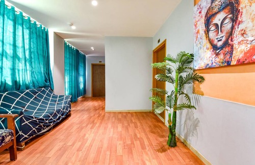 Gandhinagar Hotel | 150 m² Hotel ∙ 3 guests