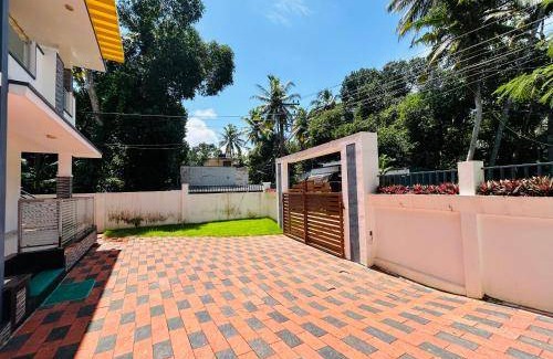 Thiruvananthapuram House | 150 m² House ∙ 4 bedrooms ∙ 10 guests