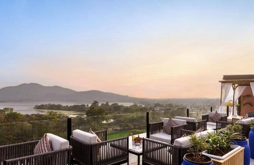 Shavri Colony Hotel | 1560 m² Hotel ∙ 7 guests