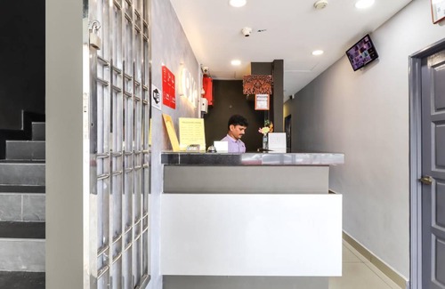 Batu Caves Hotel | 16 m² Hotel ∙ 8 guests