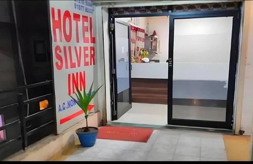 Ahmedabad Hotel | 160 m² Hotel ∙ 2 guests