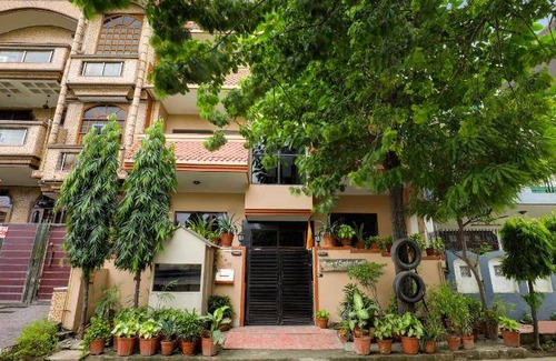 Noida House | 162 m² House ∙ 3 guests