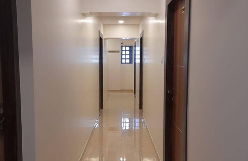 Thane West Hotel | 17 m² Hotel ∙ 2 guests