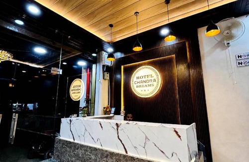 Varanasi Hotel | 18 m² Hotel ∙ 4 guests