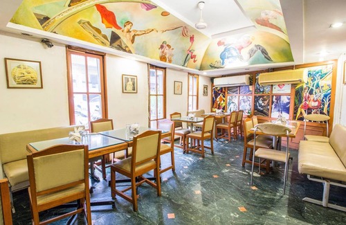 Sayajiganj Hotel | 180 m² Hotel ∙ 10 guests