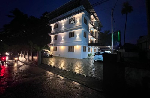 Thrippunithura Hotel | 180 m² Hotel ∙ 3 guests