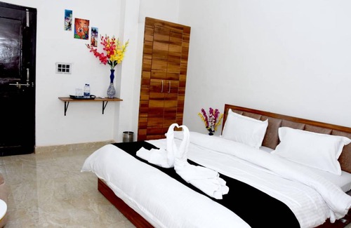 Varanasi House | 180 m² House ∙ 1 bedroom ∙ 4 guests