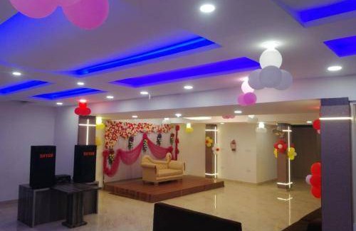 Gorakhpur Hotel | 20 m² Hotel ∙ 2 guests