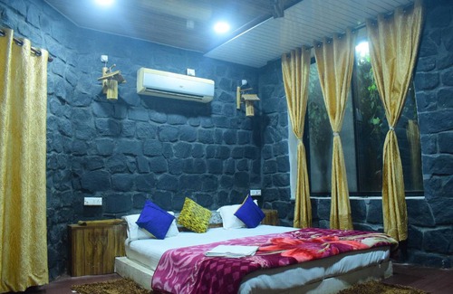 Baihar Hotel | 20 m² Hotel ∙ 5 guests