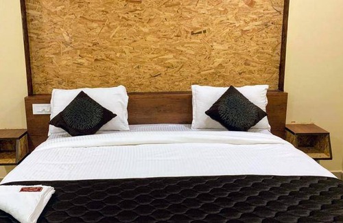 Velankanni Hotel | 21 m² Hotel ∙ 4 guests