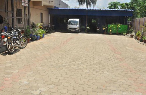 Kumbakonam Hotel | 21 m² Hotel ∙ 5 guests