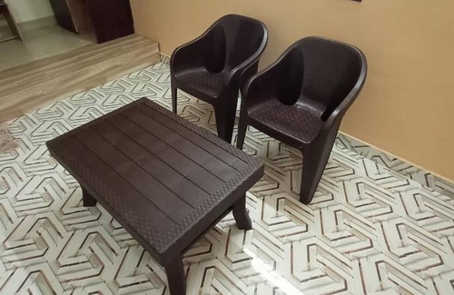 Raebareli Apartment | 218 m² Apartment ∙ 11 bedrooms ∙ 14 guests