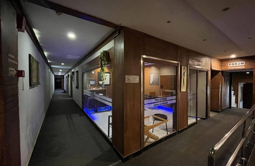 Mirzapur Hotel | 22 m² Hotel ∙ 2 guests