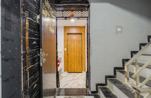 Chandkheda Hotel | 220 m² Hotel ∙ 2 guests