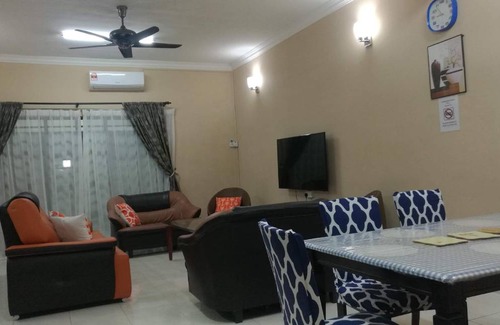 Bandar Puteri Puchong House | 230 m² House ∙ 4 bedrooms ∙ 15 guests