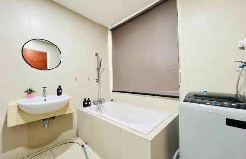 Imbi Apartment | 231TR Service Suites by DeUrban