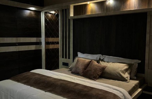 Shyam Nagar Apartment | 232 m² Apartment ∙ 4 bedrooms ∙ 10 guests