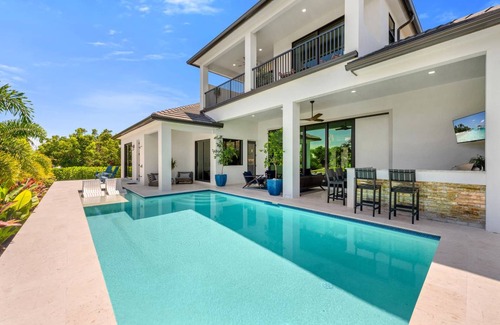Bela House | 250 m² House ∙ 4 bedrooms ∙ 10 guests
