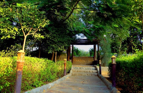 Palanpur Resort | 280 m² Resort ∙ 3 guests