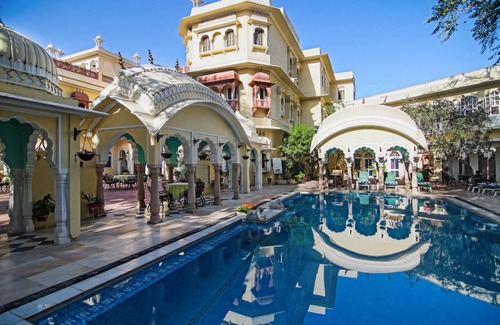 Pink City Hotel | 32 m² Hotel ∙ 3 guests