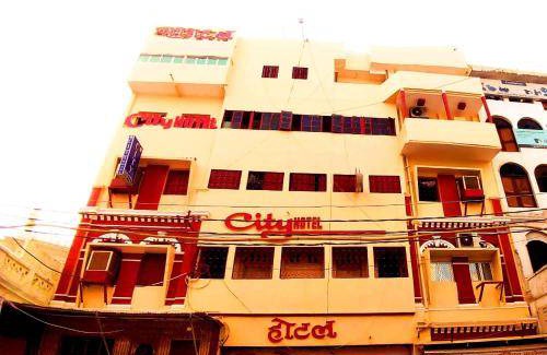 Allahabad Hotel | 33 m² Hotel ∙ 5 guests