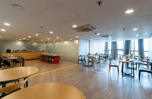Ahmedabad Hotel | 33 m² Hotel ∙ 3 guests