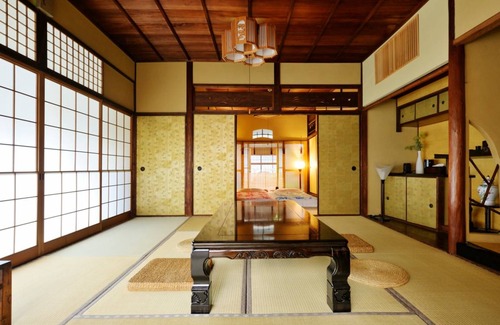 Nishinari House | 330 m² House ∙ 6 bedrooms ∙ 15 guests