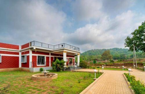 Timbholi Hotel | 360 m² Hotel ∙ 3 guests