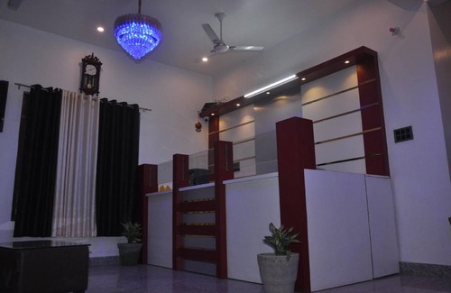 Faizabad Hotel | 37 m² Hotel ∙ 3 guests