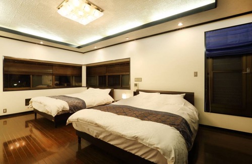 Fushimi House | 385 m² House ∙ 4 bedrooms ∙ 12 guests