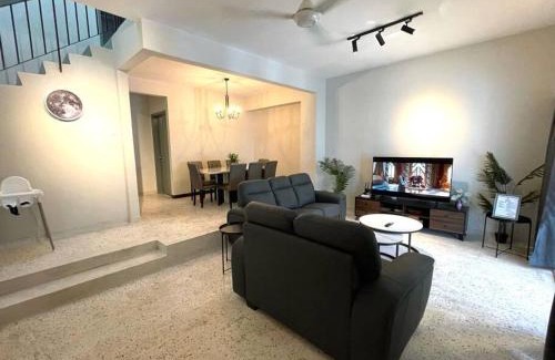 Subang Jaya House | 4-10Pax The Subang Premium House - The Heart Of Subang